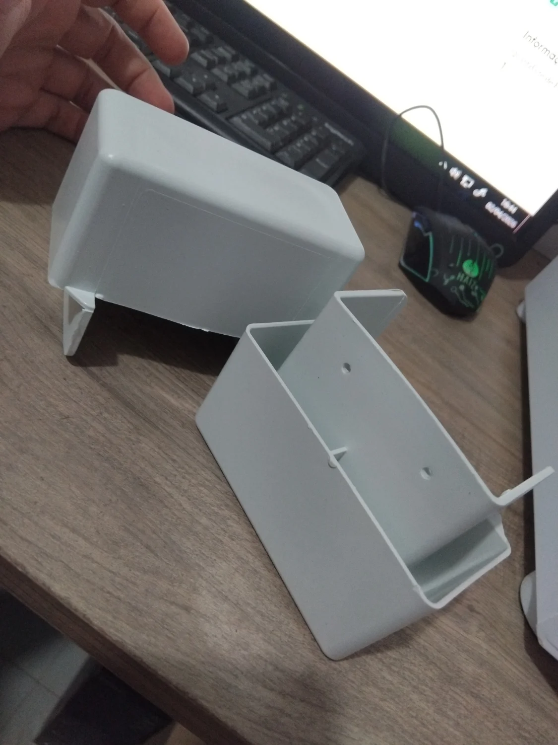 Kit 10 Pés Para Moveis Armário Gabinete Estantes Roupeiro 5c